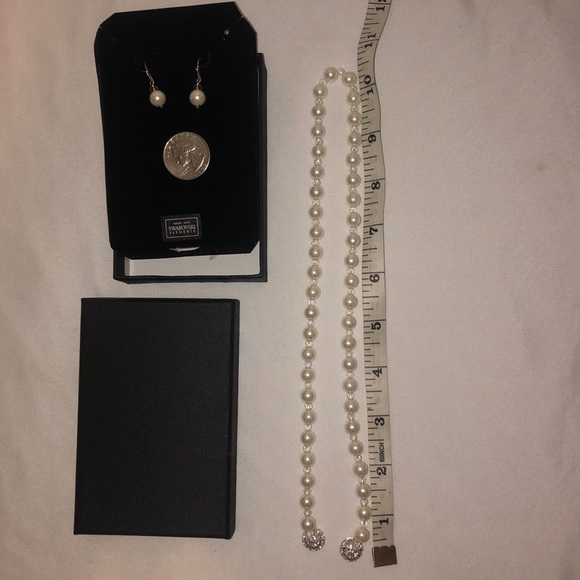 NIB Swarovski Necklace & Earrings - Picture 5 of 8